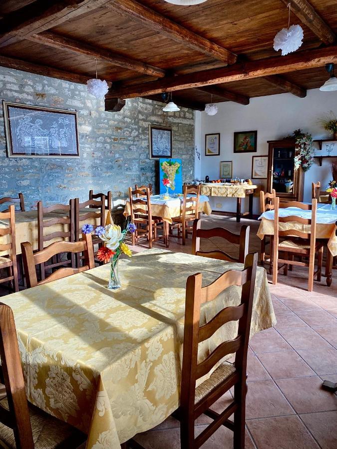 Agriturismo Pian Del Duca Vesime 外观 照片