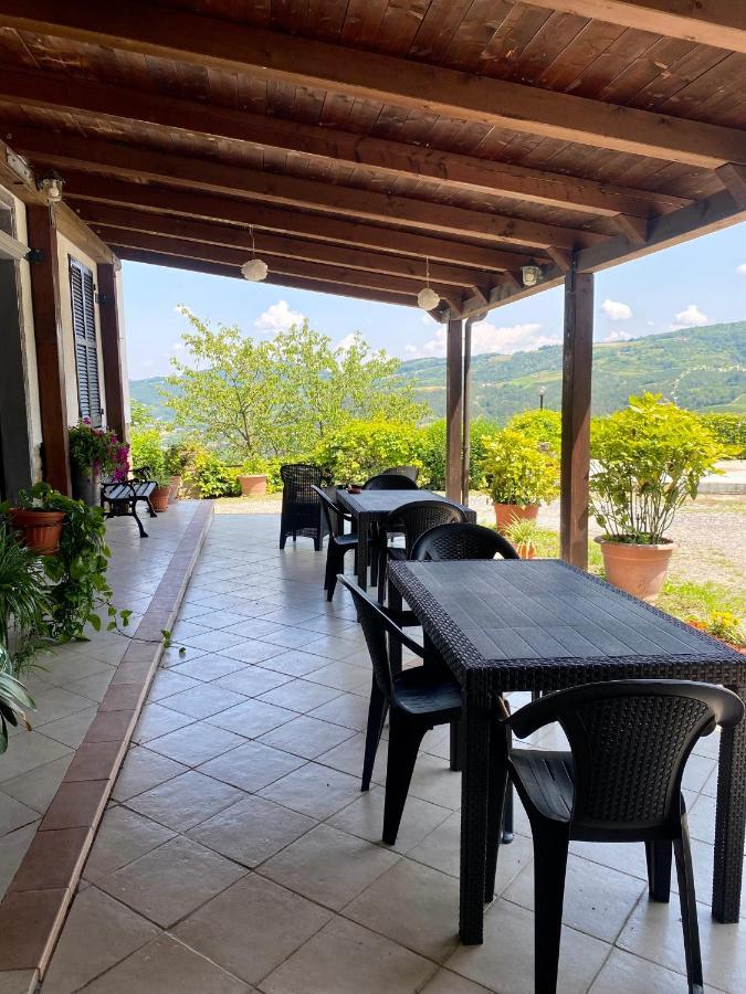 Agriturismo Pian Del Duca Vesime 外观 照片