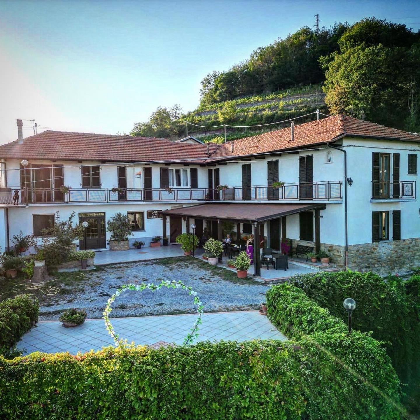 Agriturismo Pian Del Duca Vesime 外观 照片