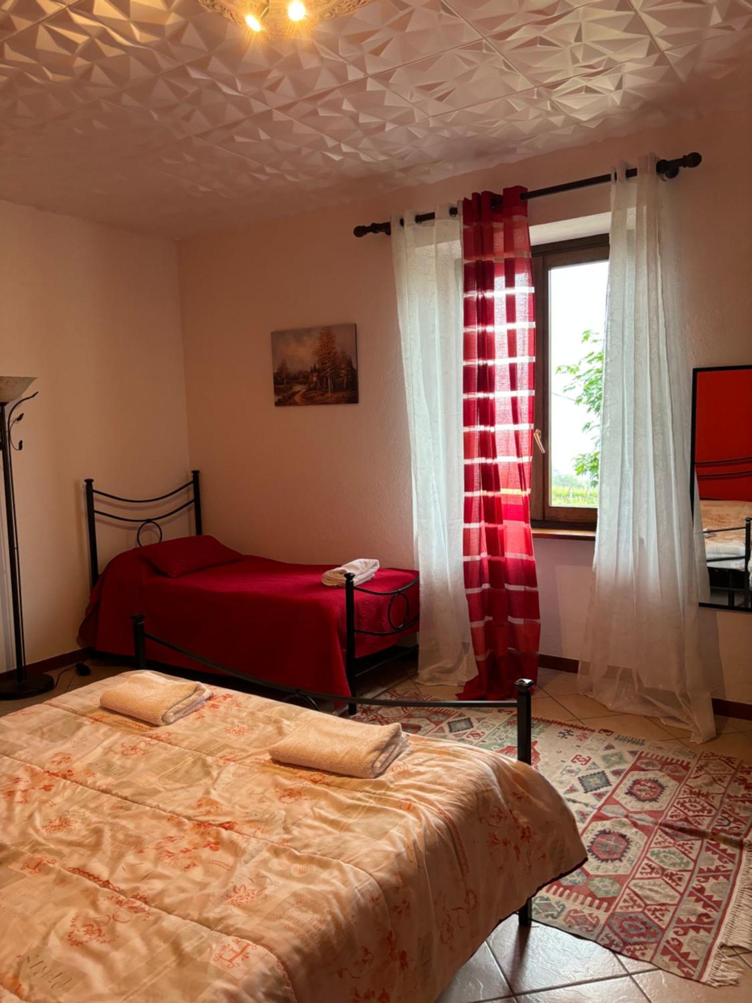 Agriturismo Pian Del Duca Vesime 外观 照片